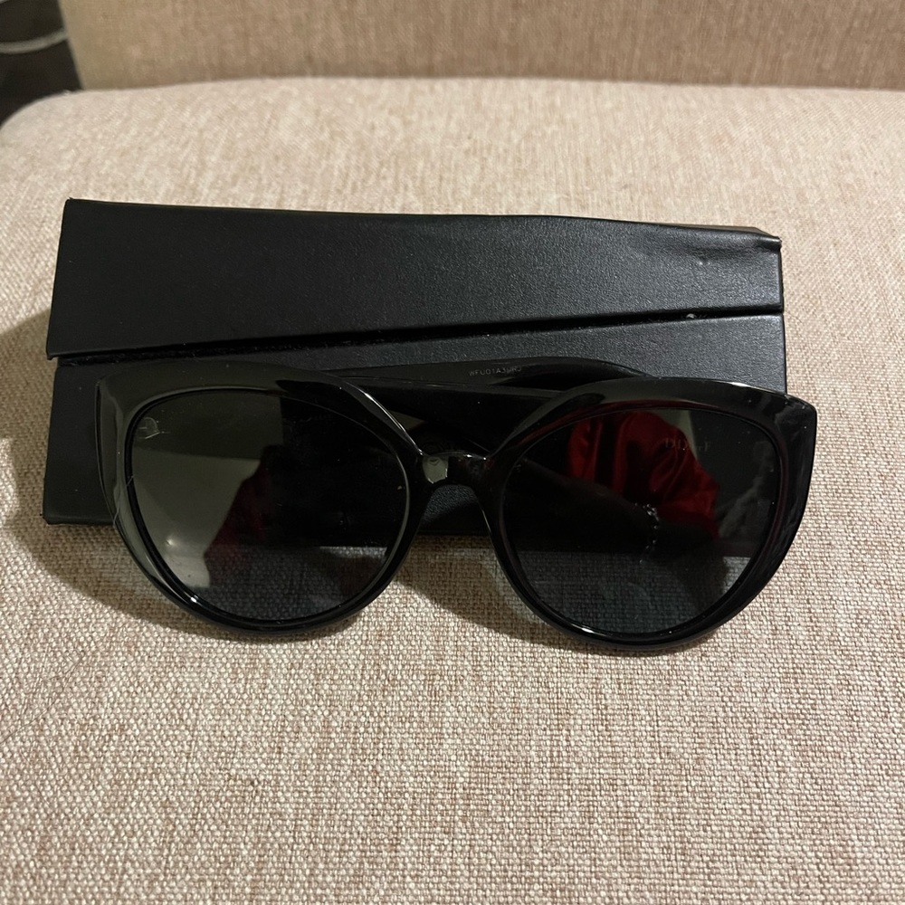 black cat eye dior sunglasses